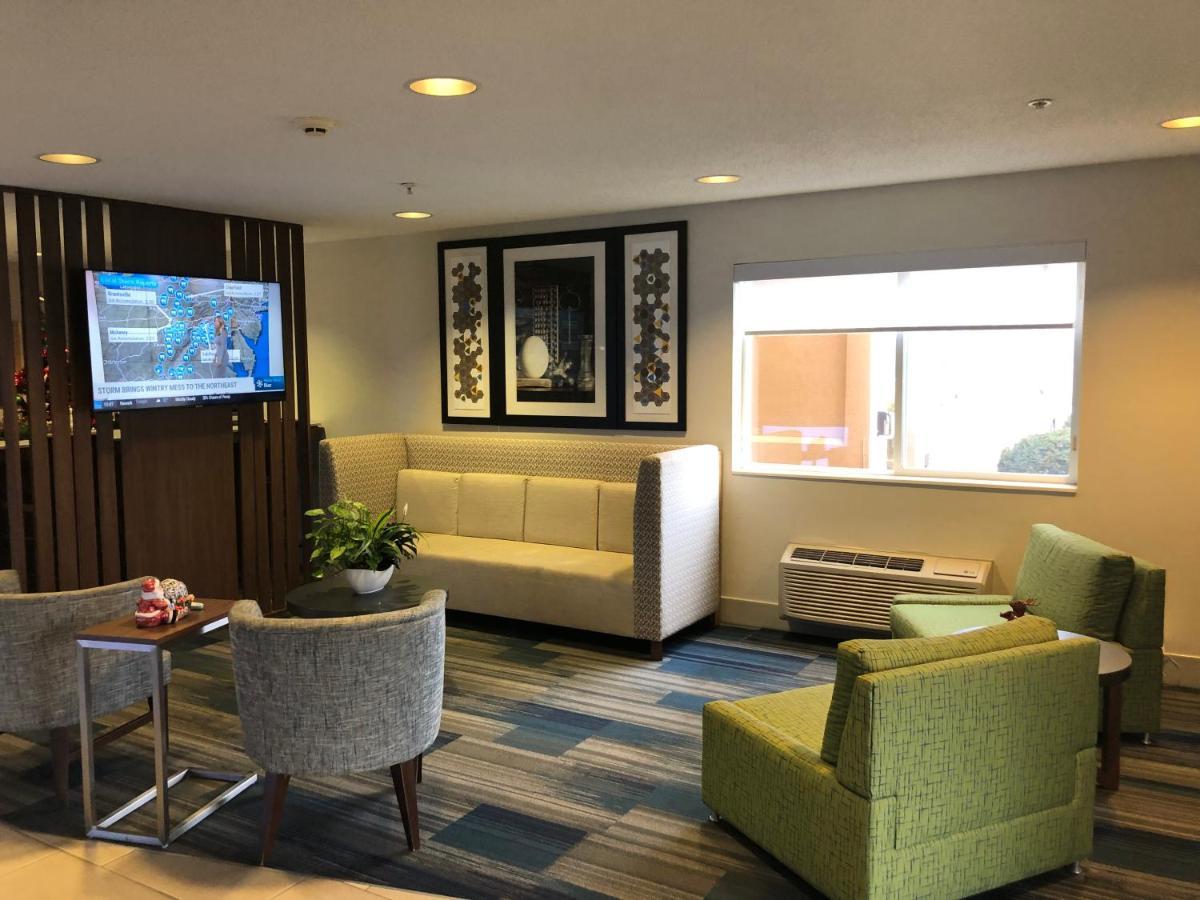 Holiday Inn Express Mt. Vernon By Ihg Mount Vernon Exteriör bild